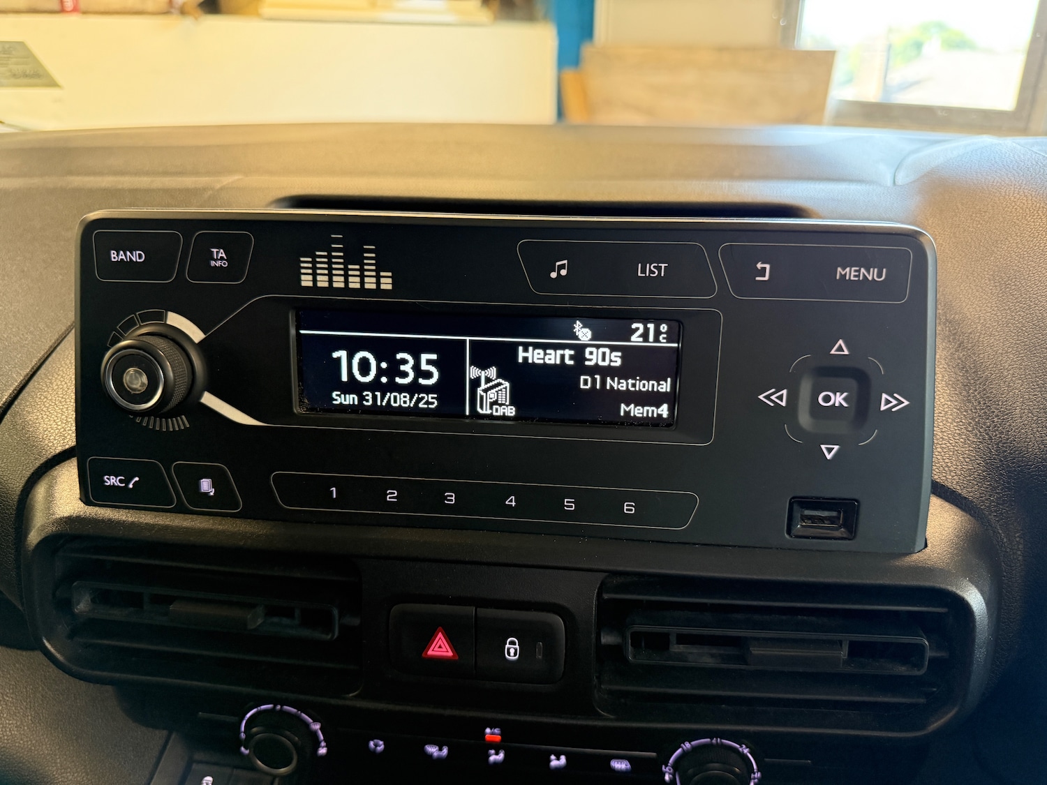 Used Vauxhall Combo 2019 for sale - 75361315: Photo 6