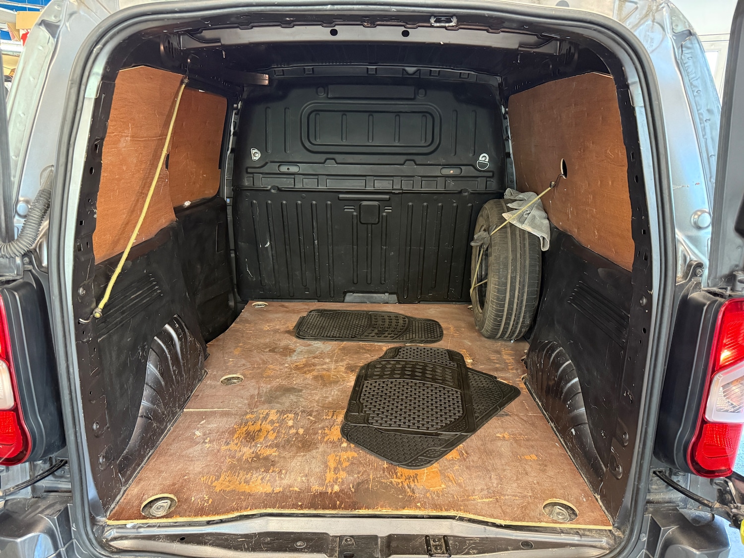 Used Vauxhall Combo 2019 for sale - 75361315: Photo 9