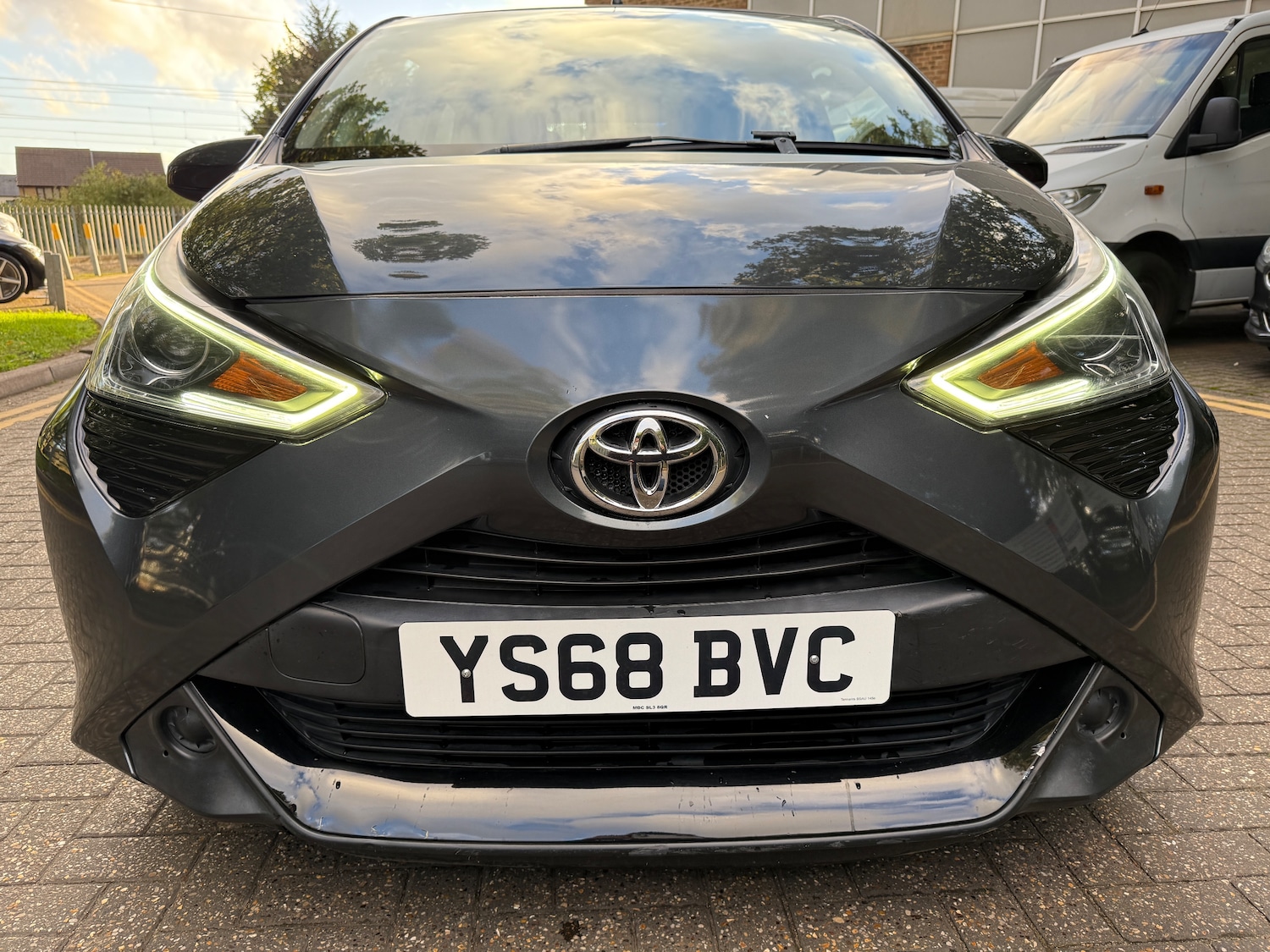 Used Toyota AYGO 2019 for sale - 75746642: Photo 12