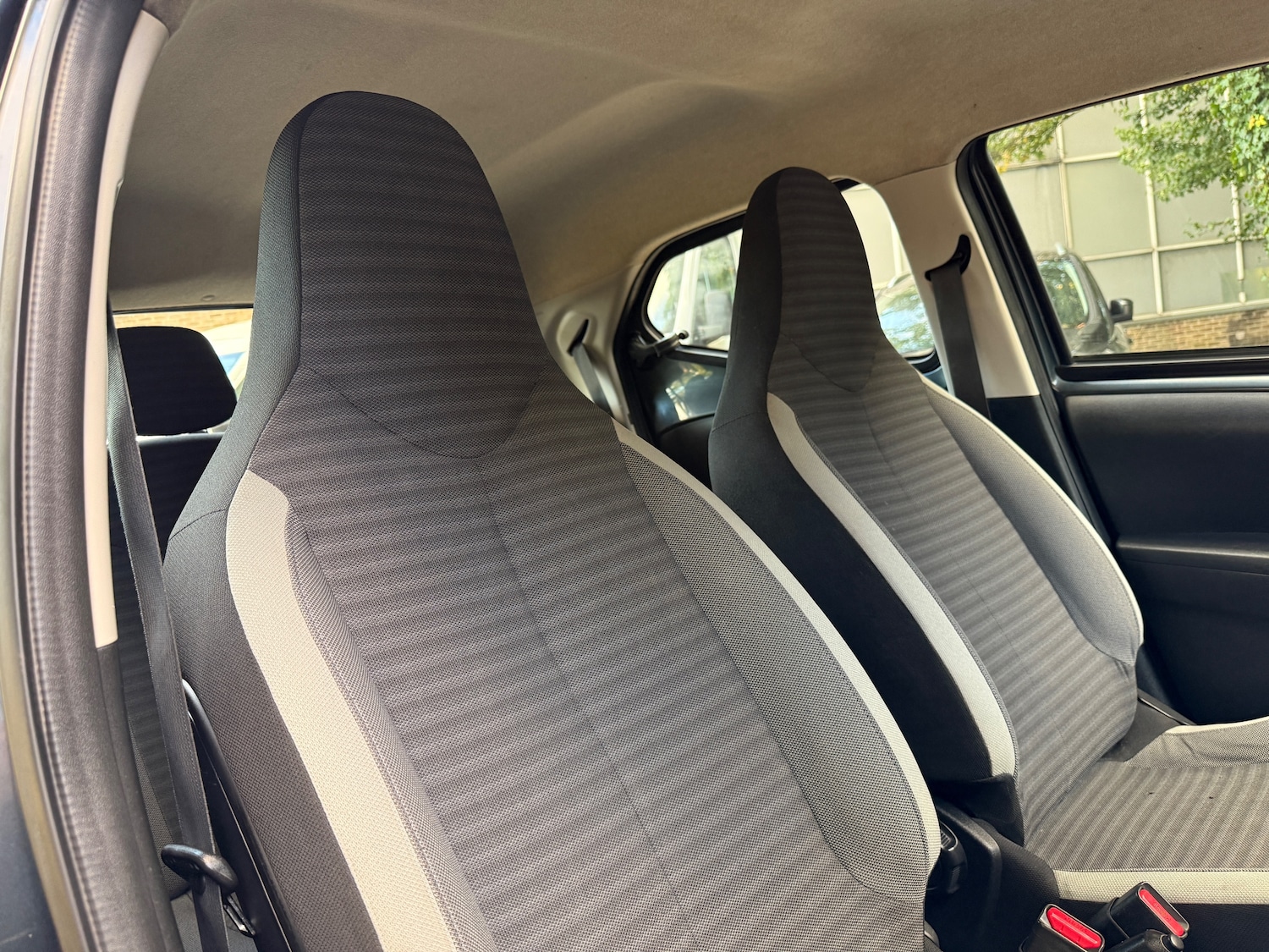 Used Toyota AYGO 2019 for sale - 75746642: Photo 22