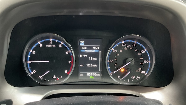 Used Toyota RAV4 2017 for sale - 76317413: Photo 11