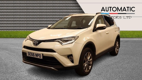 Used Toyota RAV4 2017 for sale - 76317413: Photo 4