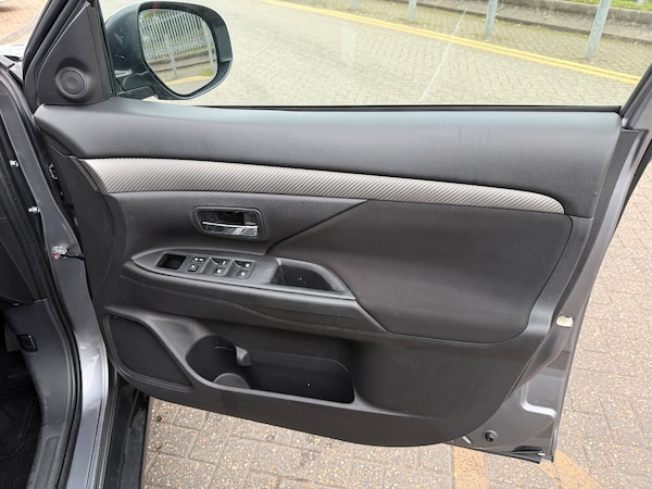 Used Mitsubishi Outlander 2018 for sale - 76273819: Photo 30