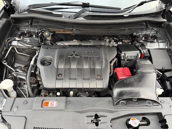 Used Mitsubishi Outlander 2018 for sale - 76273819: Photo 7