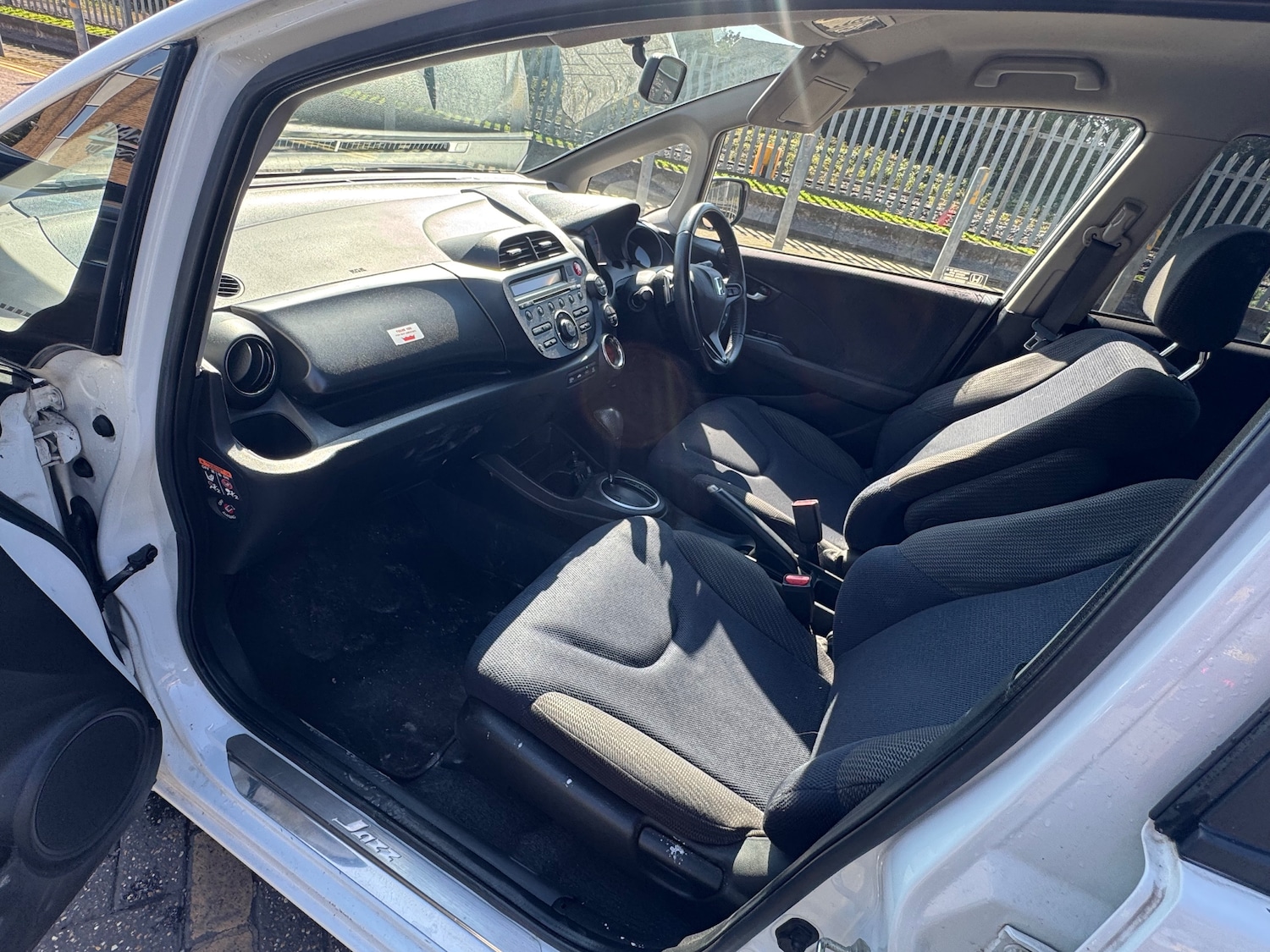 Used Honda Jazz 2013 for sale - 76946028: Photo 4