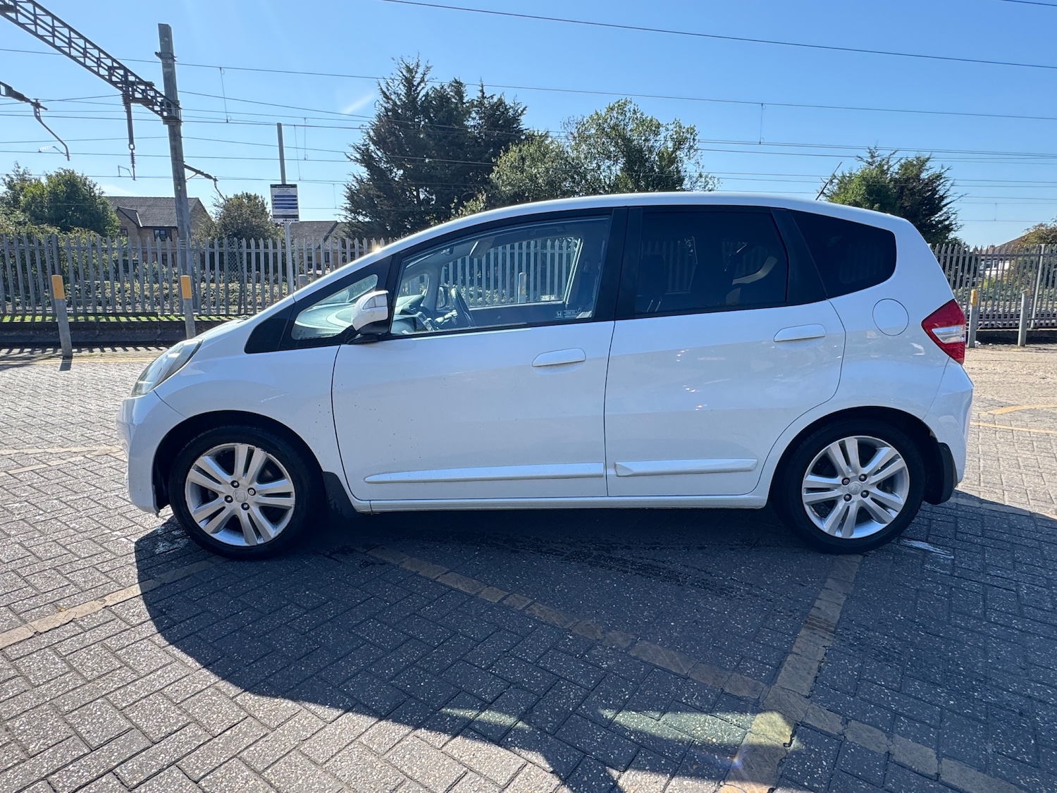 Used Honda Jazz 2013 for sale - 76946028: Photo 7