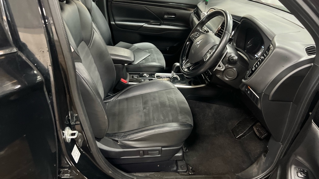 Used Mitsubishi Outlander for sale - 77878662: Photo 3