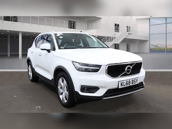 (68) - 1.5 T3 Momentum Pro SUV 5dr Petrol Manual Euro 6 (s/s) (156 ps)