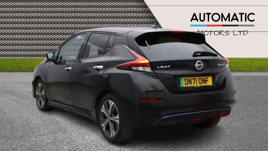 Used Nissan Leaf 2021 for sale - 76670488: Photo 2
