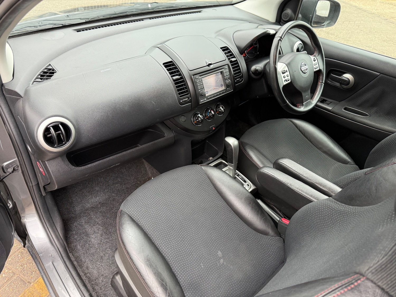 Used Nissan Note 2010 for sale - 77241498: Photo 15