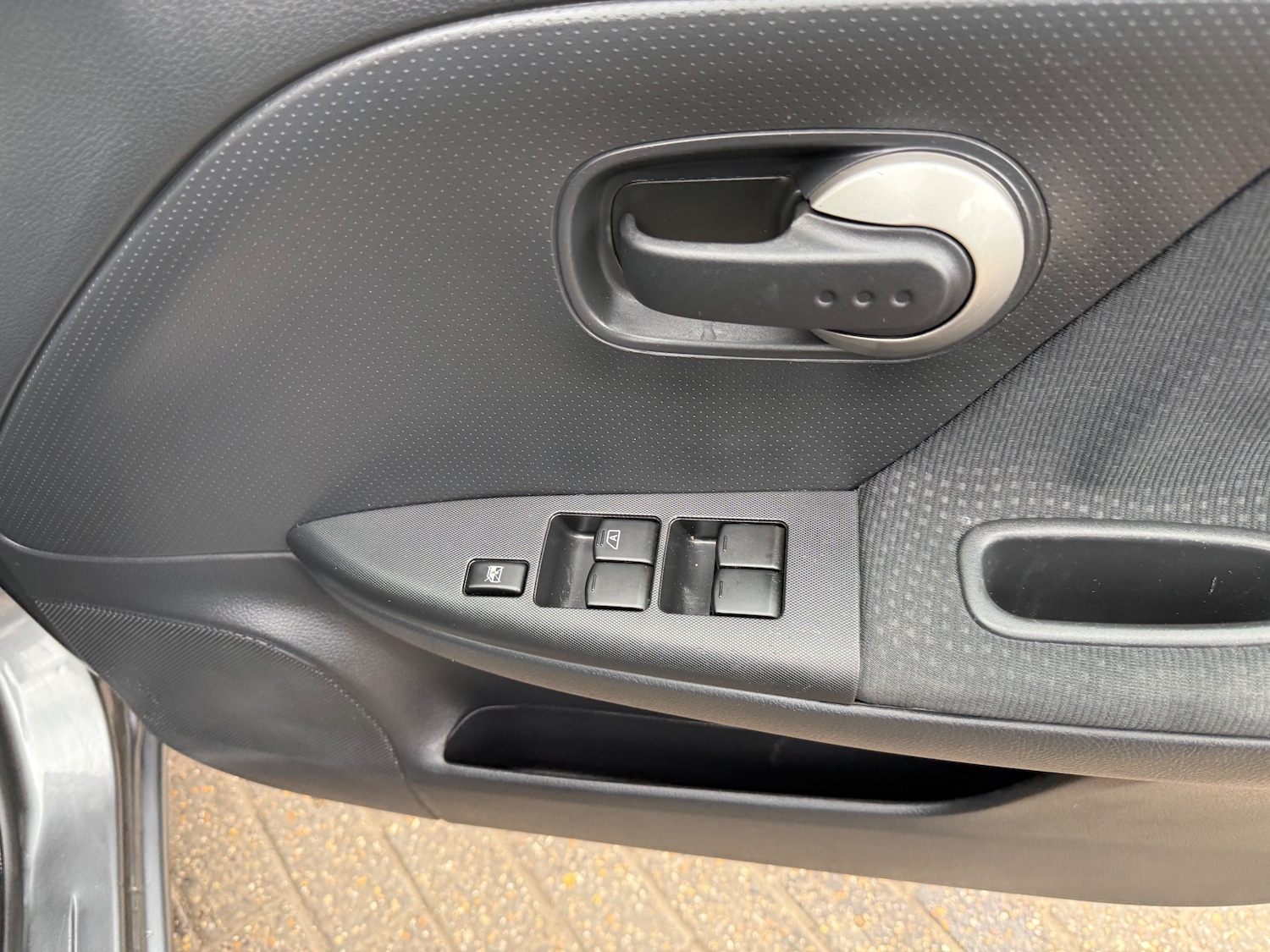 Used Nissan Note 2010 for sale - 77241498: Photo 45