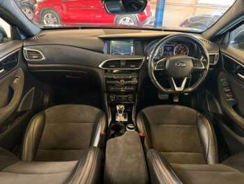 Used Infiniti Q30 2018 for sale - 74883253: Photo