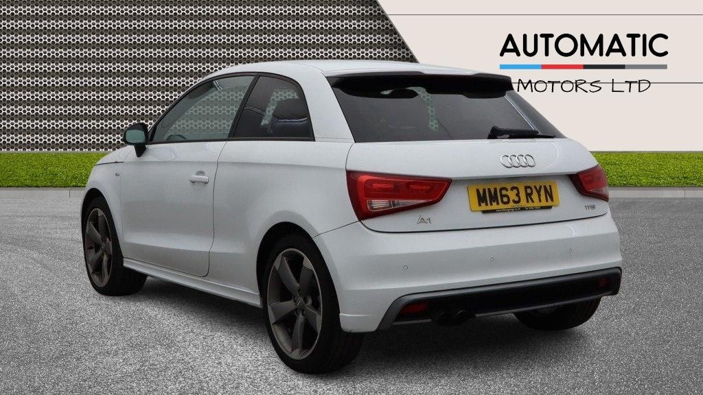 Used Audi A1 2013 for sale - 76609391: Photo 2