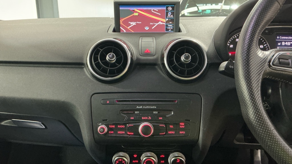 Used Audi A1 2013 for sale - 76609391: Photo 6