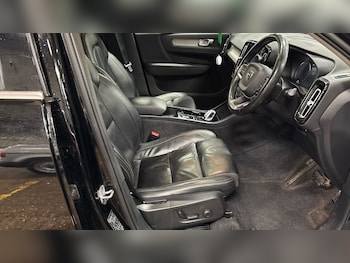 Used Volvo XC40 2021 for sale - 78039471: Photo
