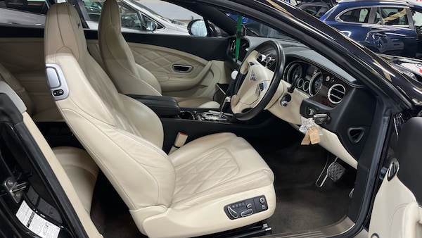 Used Bentley Continental 2015 for sale - 76317409: Photo 3