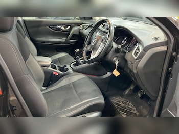 Used Nissan Qashqai 2018 for sale - 77002048: Photo
