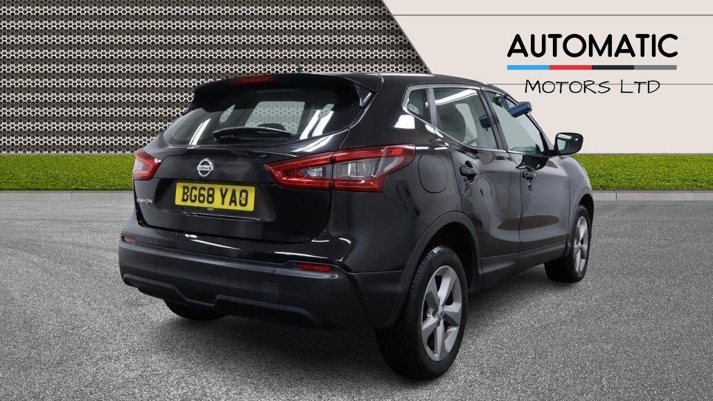 Used Nissan Qashqai 2018 for sale - 77002048: Photo 5