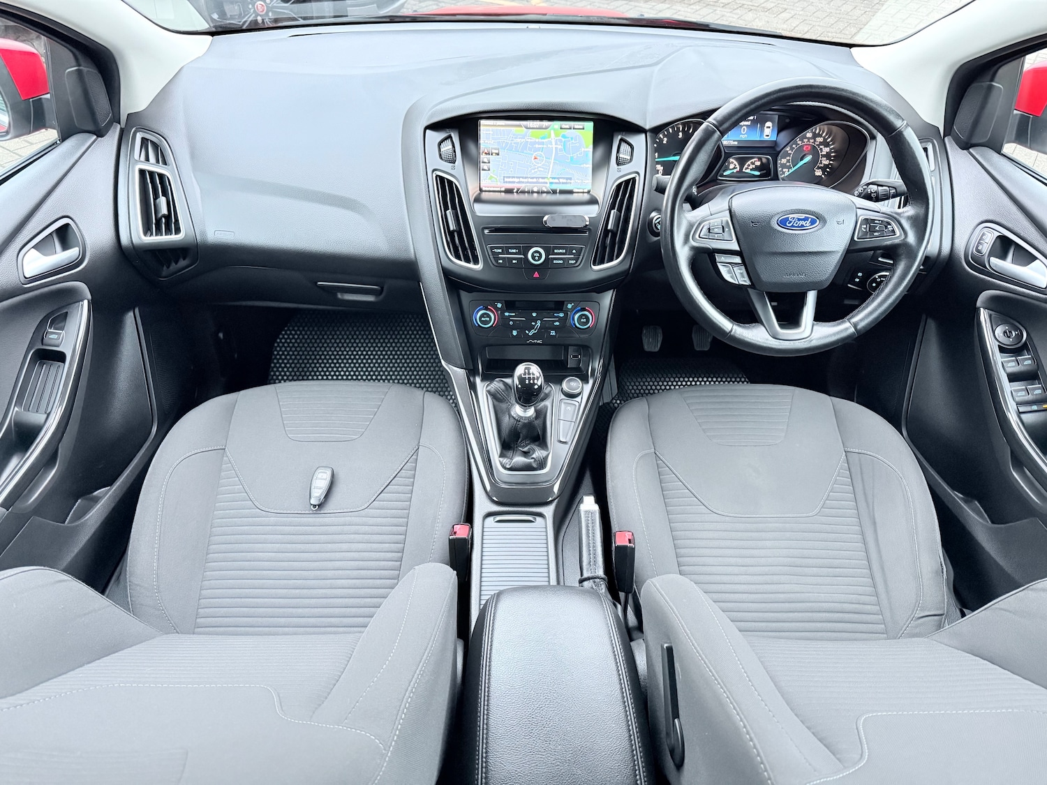 Used Ford Focus 2015 for sale - 77327253: Photo 3