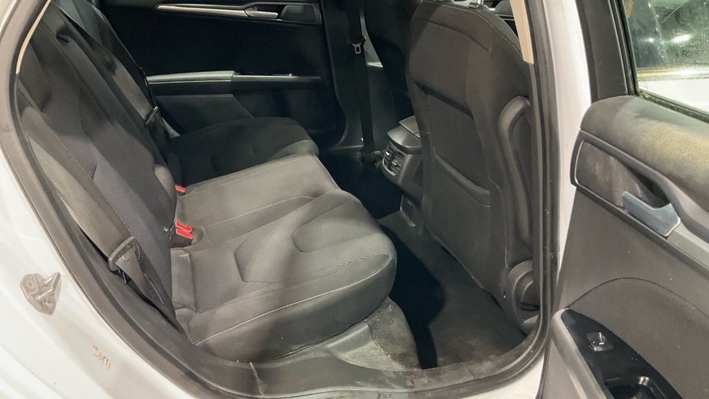 Used Ford Mondeo 2015 for sale - 76670489: Photo 10