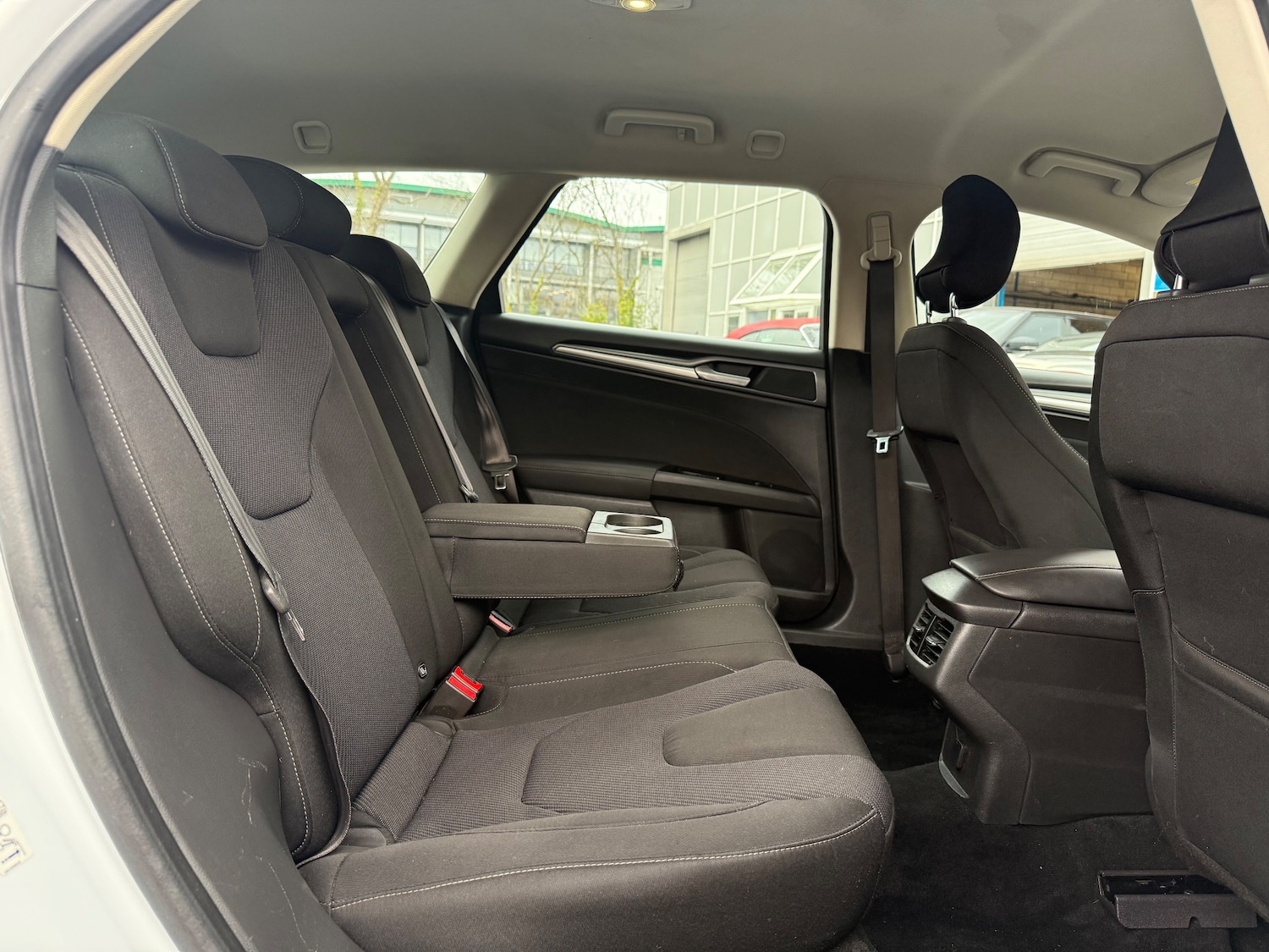 Used Ford Mondeo 2015 for sale - 76670489: Photo 13