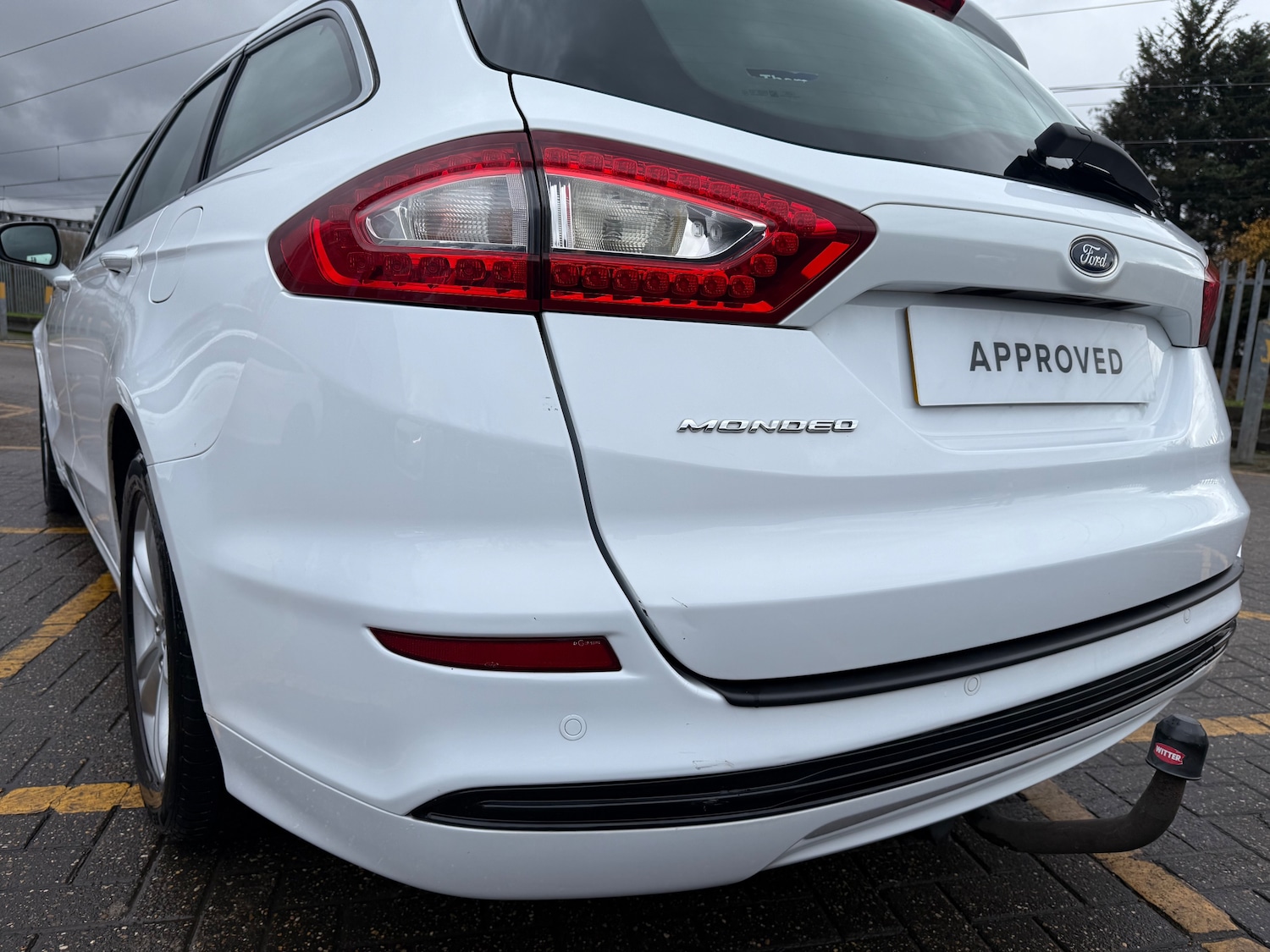 Used Ford Mondeo 2015 for sale - 76670489: Photo 15