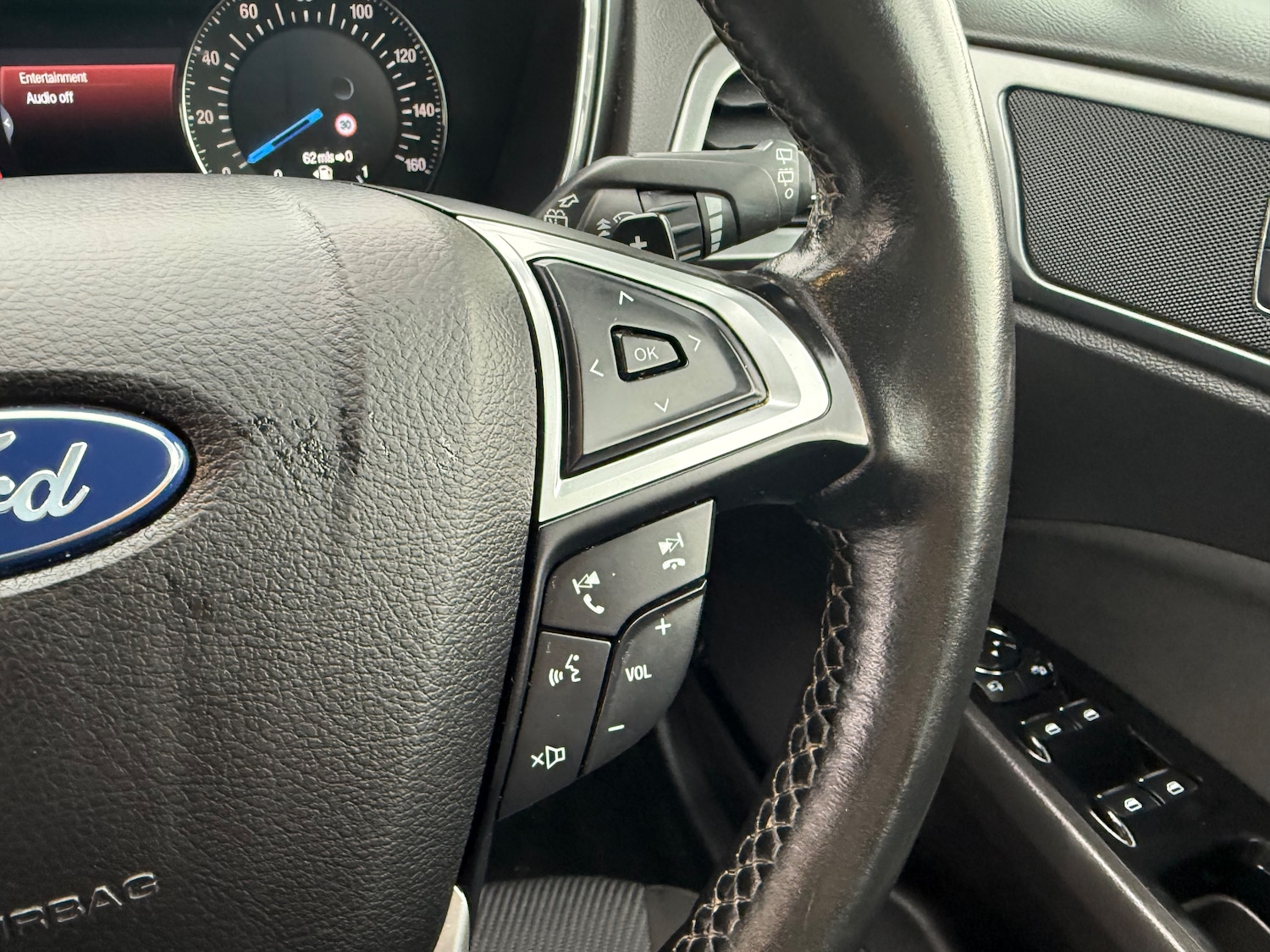 Used Ford Mondeo 2015 for sale - 76670489: Photo 26