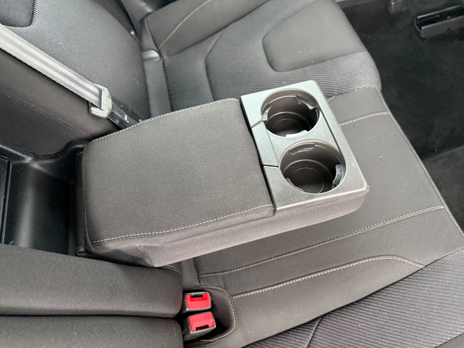 Used Ford Mondeo 2015 for sale - 76670489: Photo 27