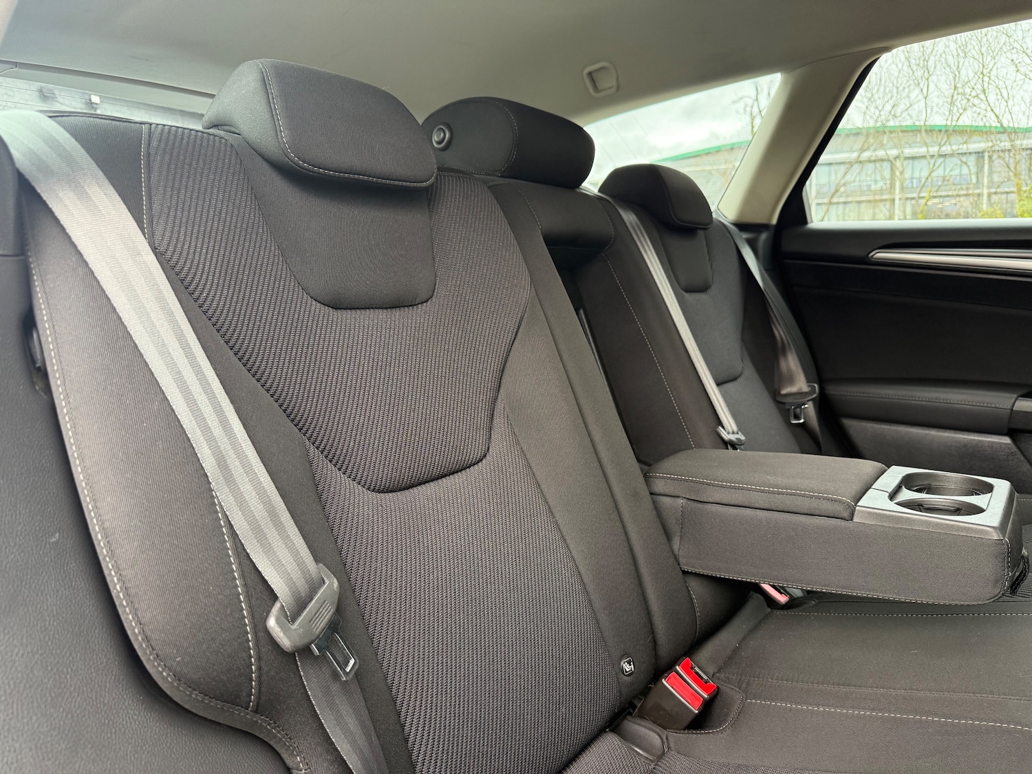 Used Ford Mondeo 2015 for sale - 76670489: Photo 29