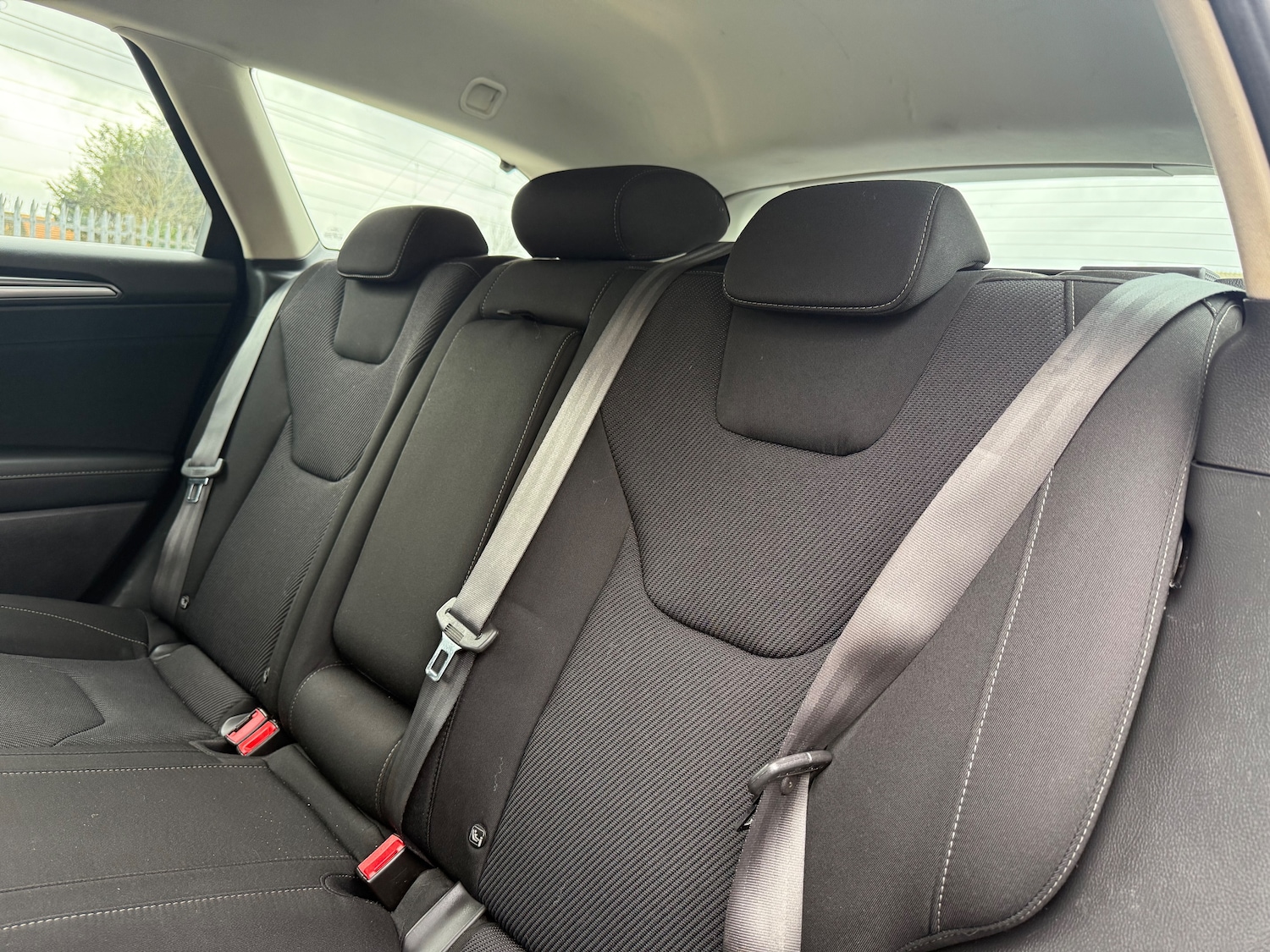 Used Ford Mondeo 2015 for sale - 76670489: Photo 52