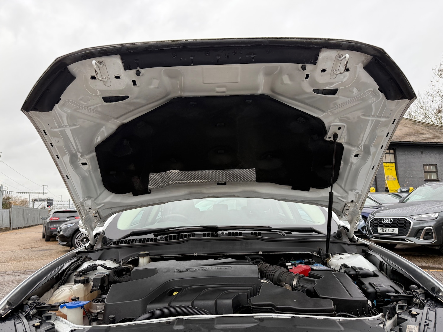 Used Ford Mondeo 2015 for sale - 76670489: Photo 65