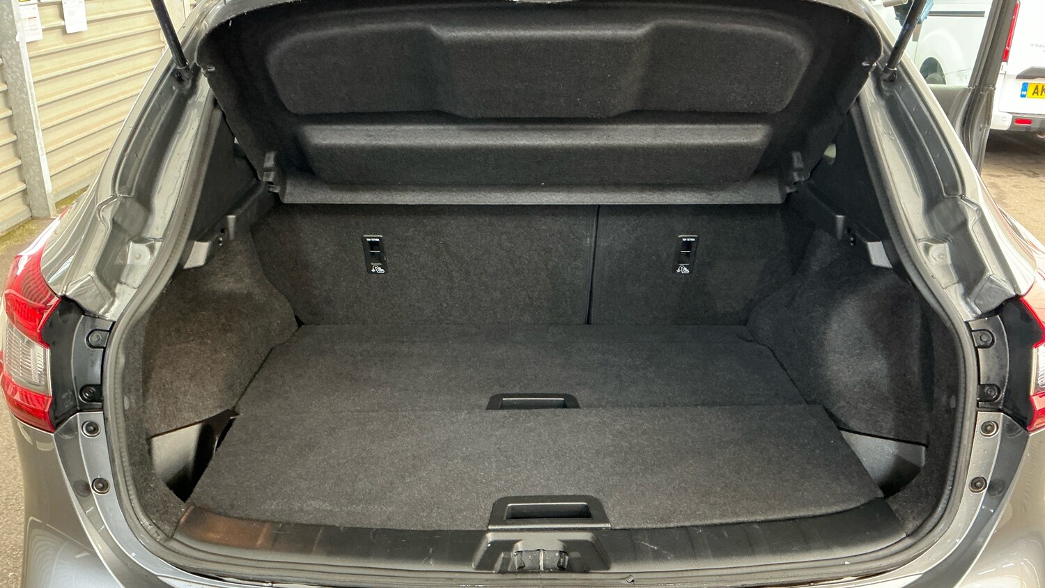 Used Nissan Qashqai 2018 for sale - 77849134: Photo 11