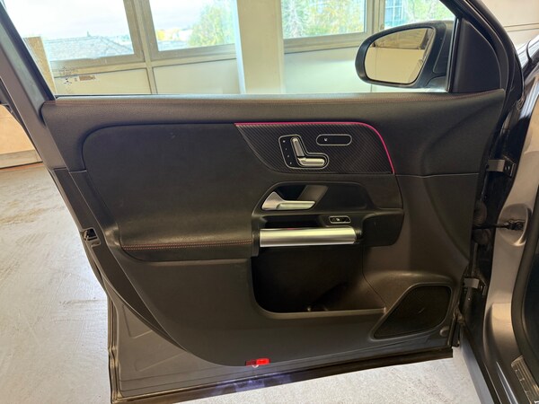 Used Mercedes-Benz GLA 2021 for sale - 75676895: Photo 51