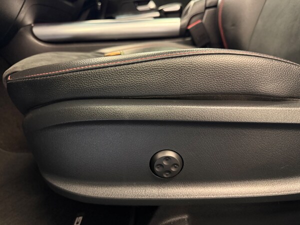 Used Mercedes-Benz GLA 2021 for sale - 75676895: Photo 52