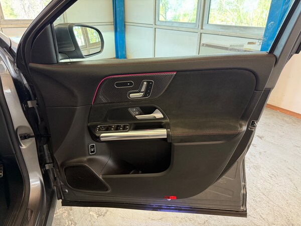 Used Mercedes-Benz GLA 2021 for sale - 75676895: Photo 62