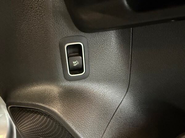 Used Mercedes-Benz GLA 2021 for sale - 75676895: Photo 64