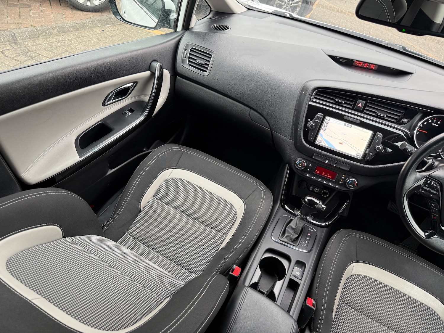 Used Kia Ceed 2017 for sale - 75151282: Photo 10