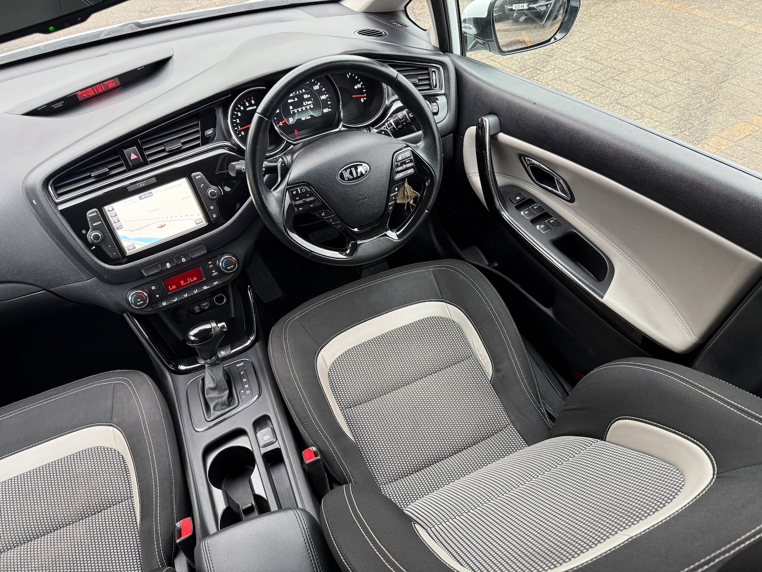 Used Kia Ceed 2017 for sale - 75151282: Photo 11