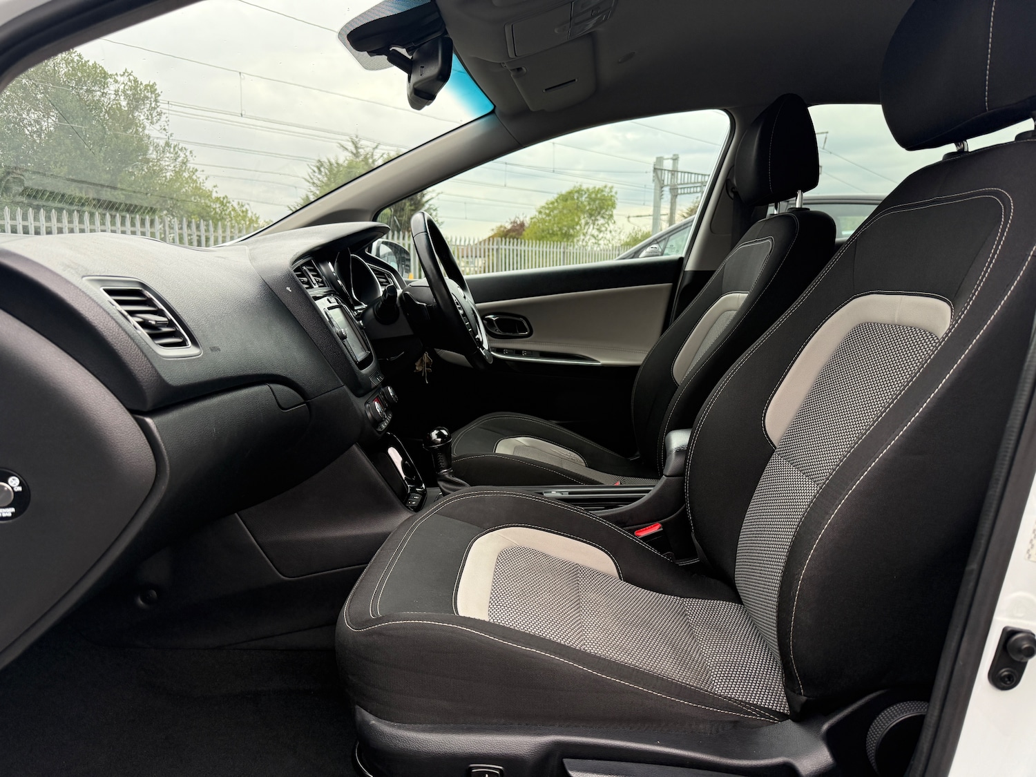 Used Kia Ceed 2017 for sale - 75151282: Photo 45