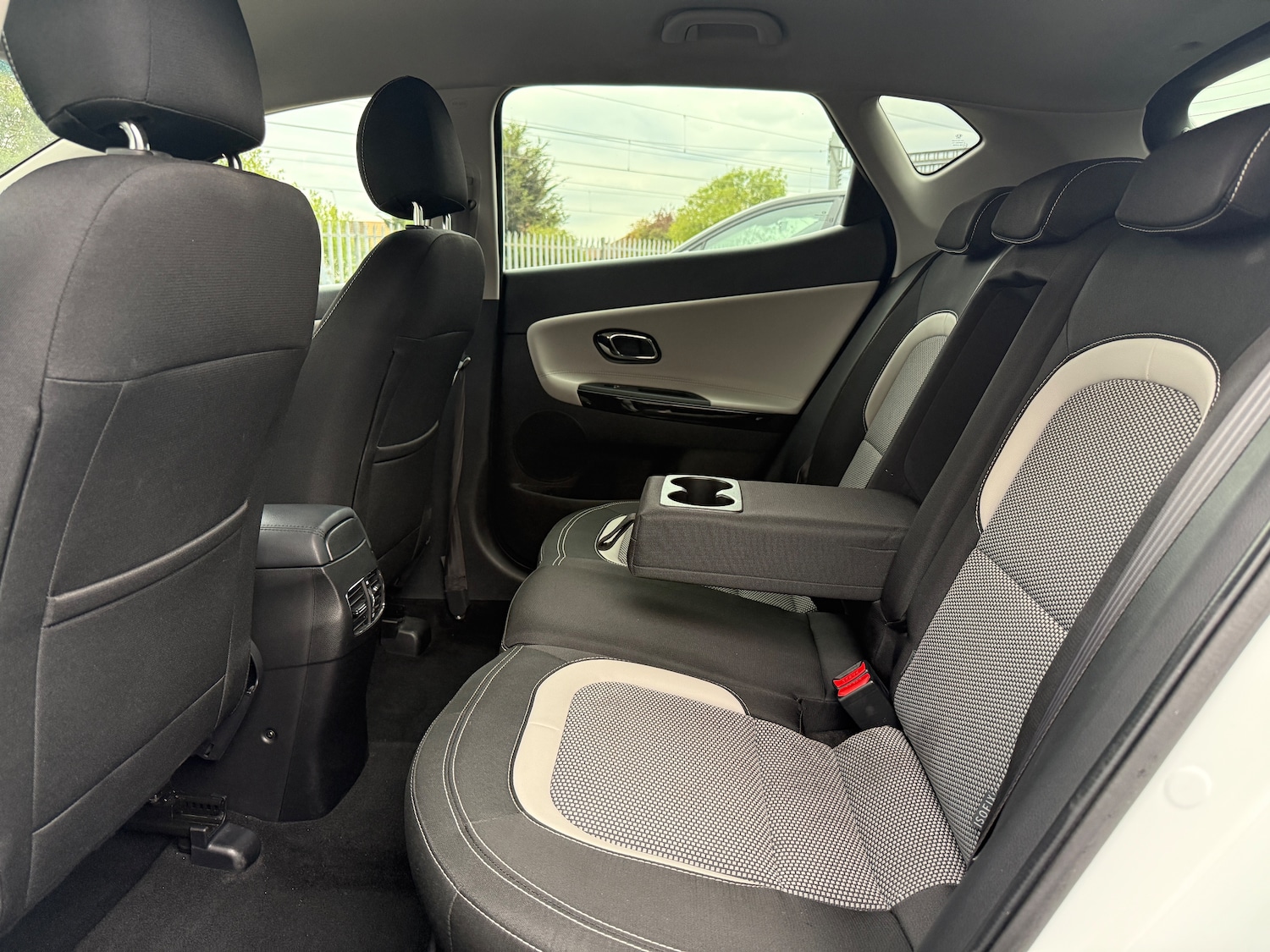 Used Kia Ceed 2017 for sale - 75151282: Photo 59