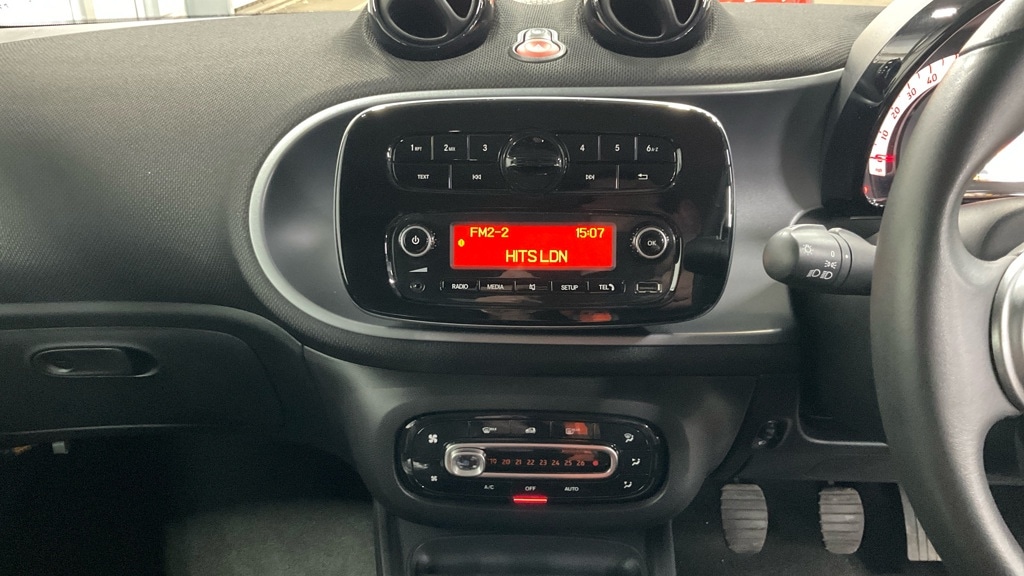 Used smart fortwo 2019 for sale - 78129191: Photo 11