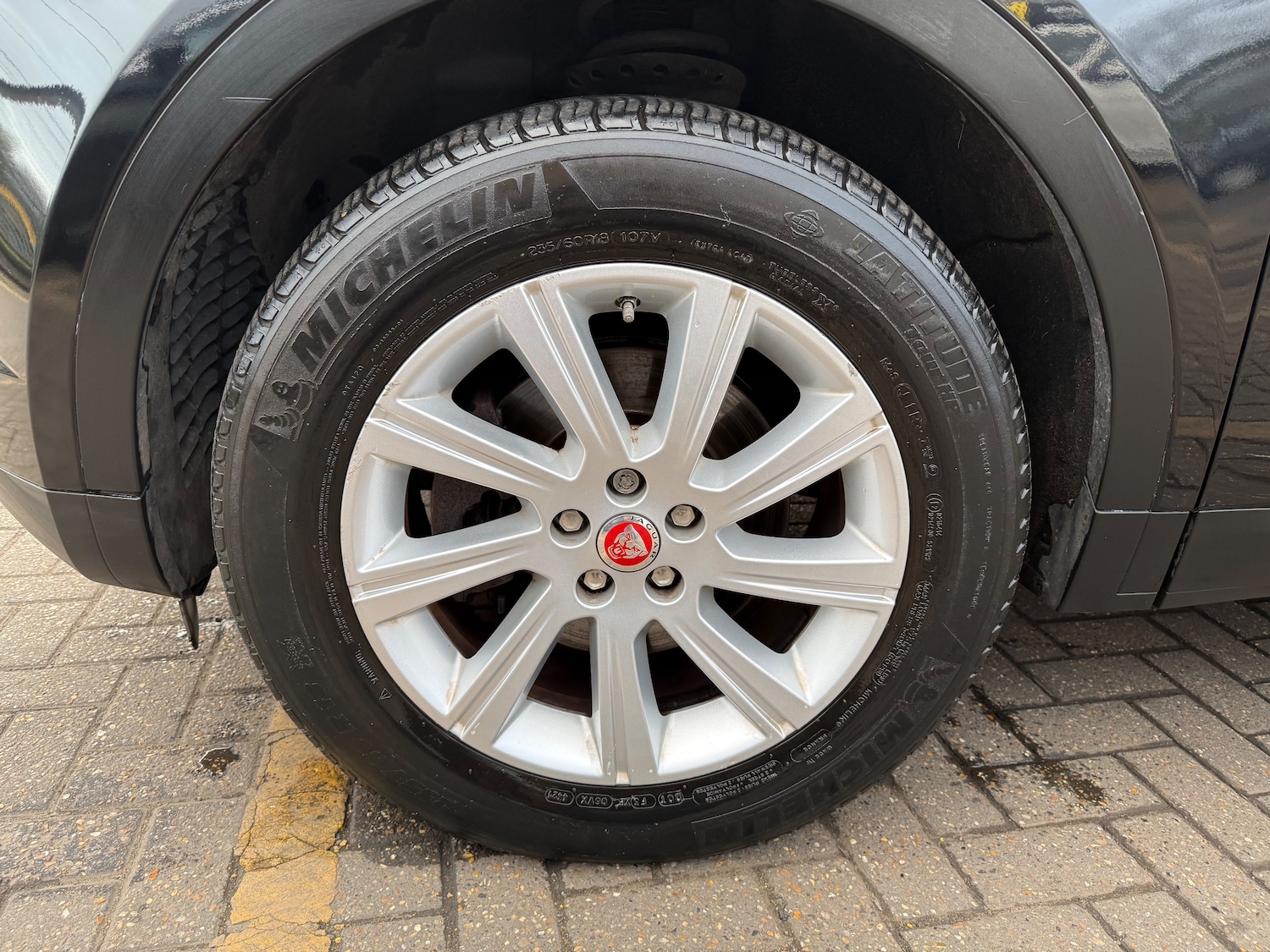 Used Jaguar E-Pace 2018 for sale - 77631363: Photo 29