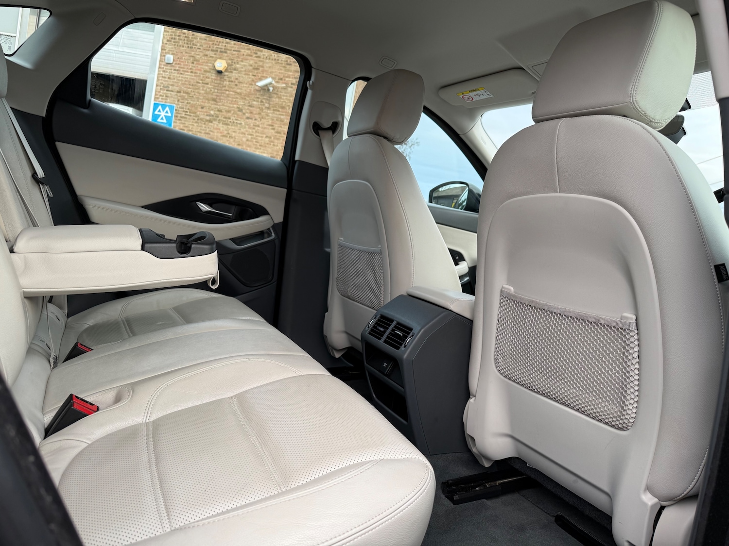 Used Jaguar E-Pace 2018 for sale - 77631363: Photo 36