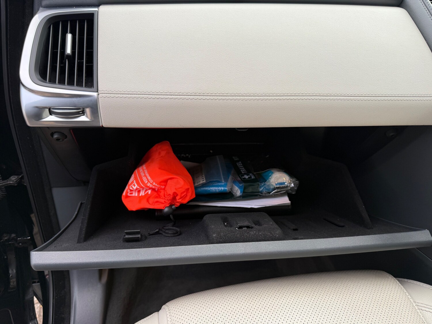 Used Jaguar E-Pace 2018 for sale - 77631363: Photo 54