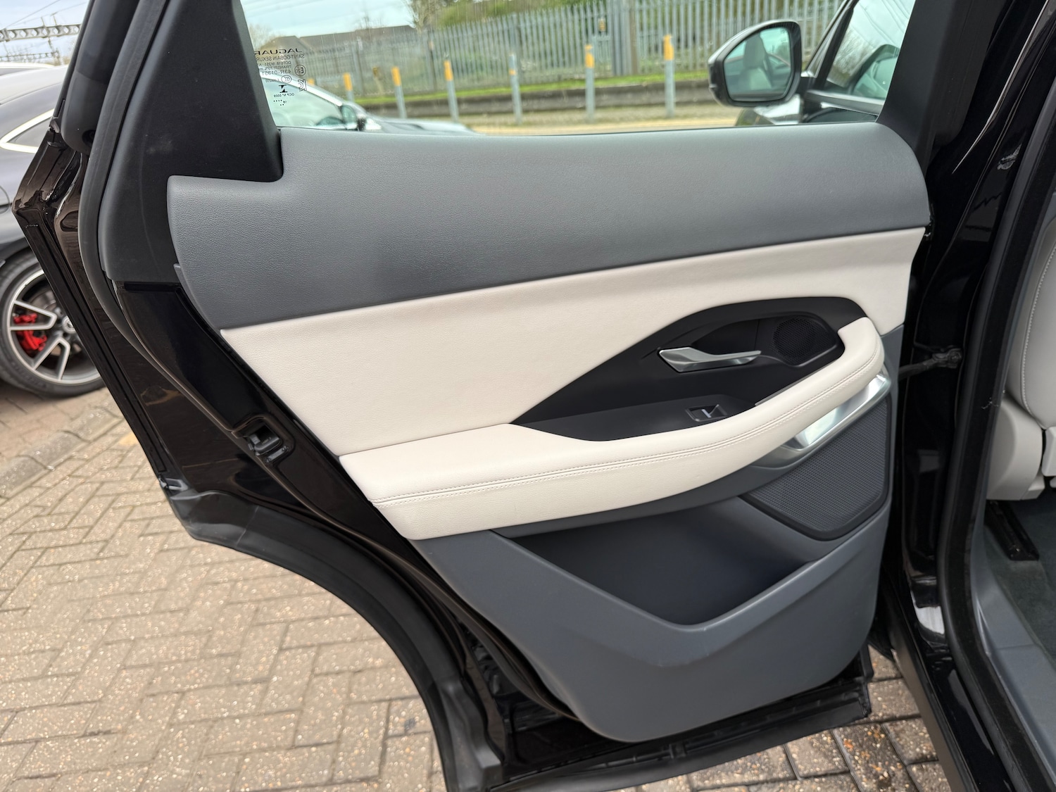 Used Jaguar E-Pace 2018 for sale - 77631363: Photo 59