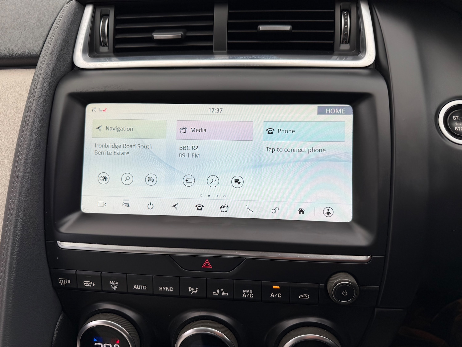 Used Jaguar E-Pace 2018 for sale - 77631363: Photo 67