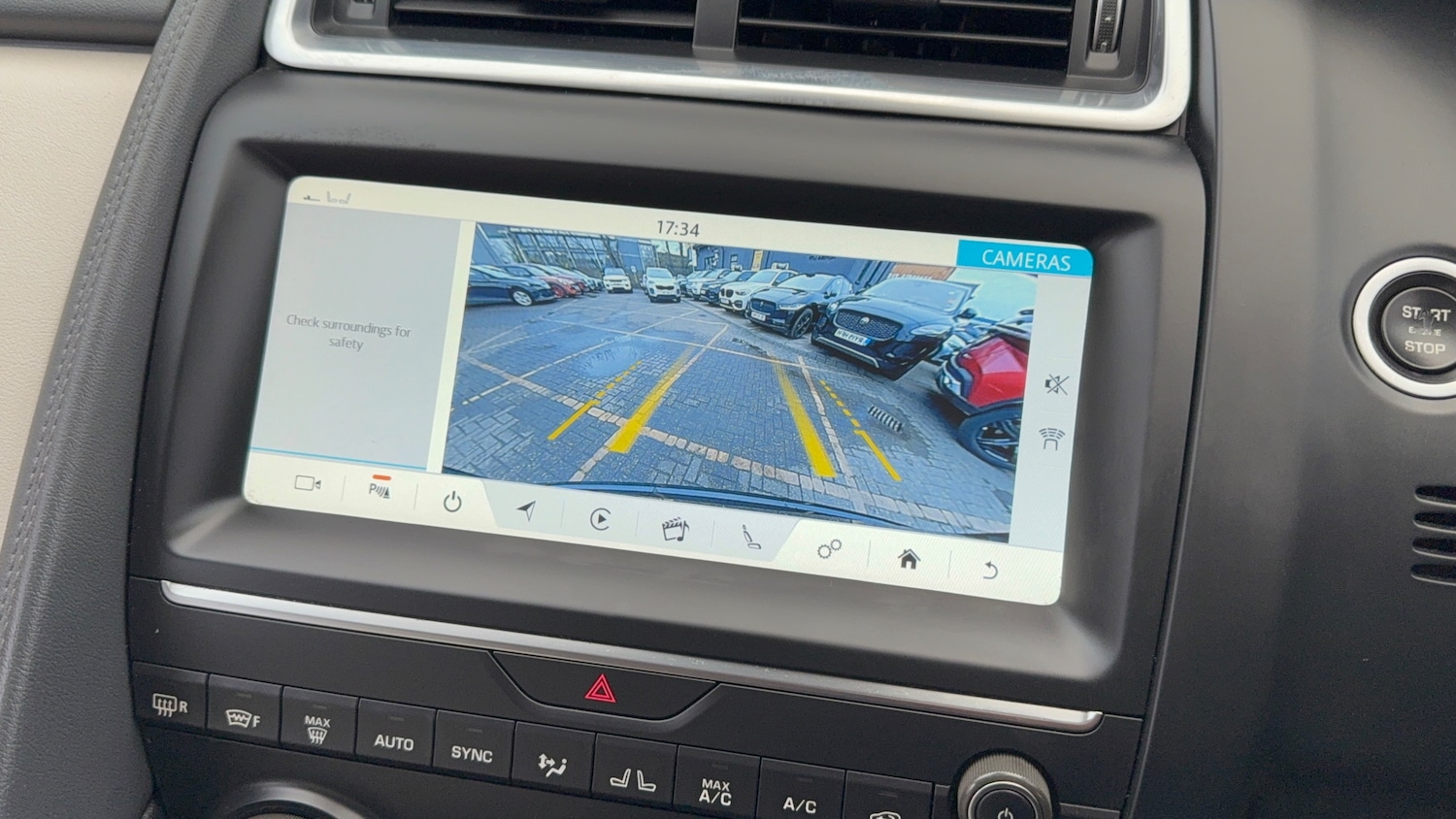 Used Jaguar E-Pace 2018 for sale - 77631363: Photo 68