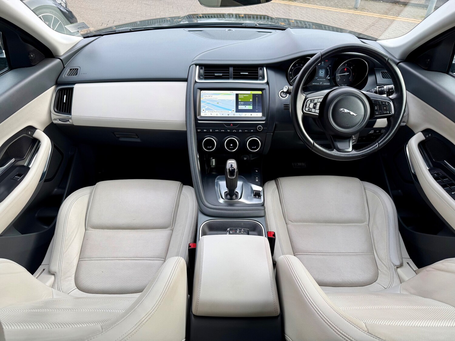 Used Jaguar E-Pace 2018 for sale - 77631363: Photo 70