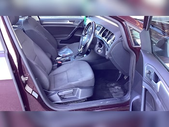 Used Volkswagen Golf 2017 for sale - 78789434: Photo