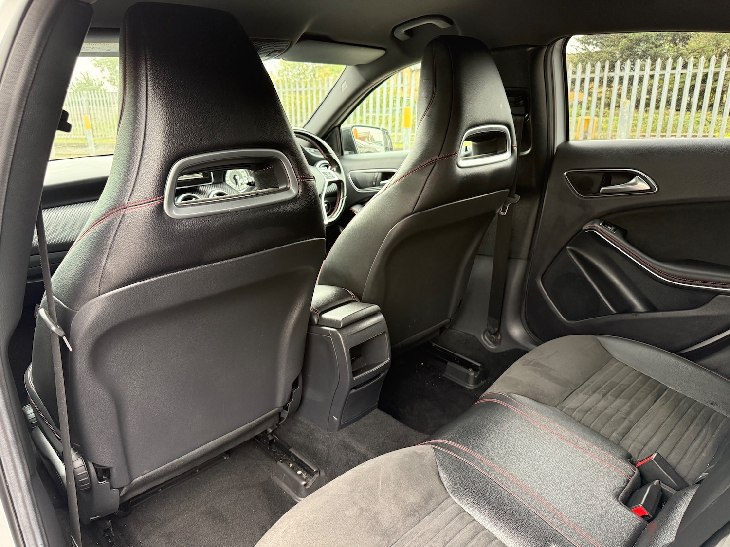 Used Mercedes-Benz A-Class 2015 for sale - 75337797: Photo 16